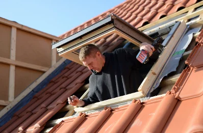 Pose de fenêtres de toit Velux au Grand-Bourg